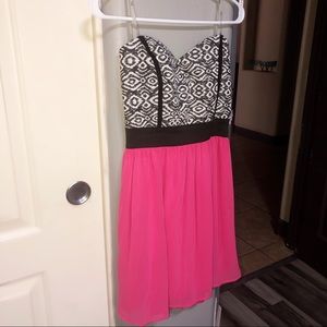 Aztec Print Strapless dress